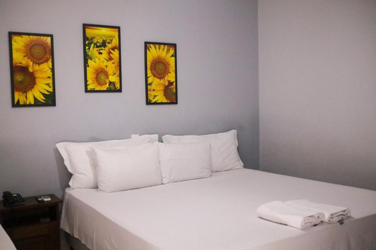 Shellter Hotel 奥兰布拉 外观 照片