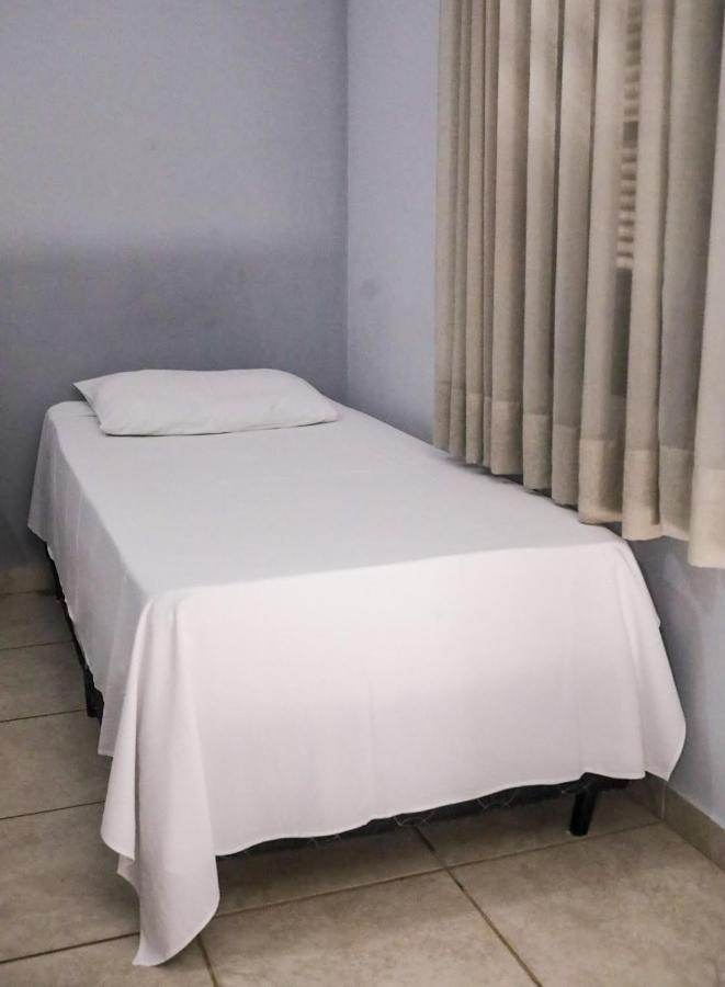Shellter Hotel 奥兰布拉 外观 照片